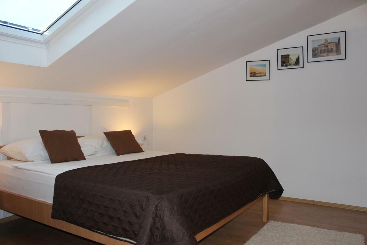 Apartments Dejana Štinjan Eksteriør billede